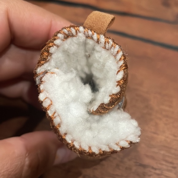 Boots for Pets 🥾 - Picture 6 of 7